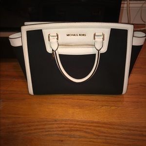 🛑SOLD🛑 Michael Kors purse